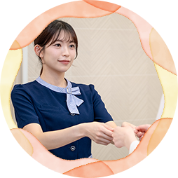 受付はネイルOK