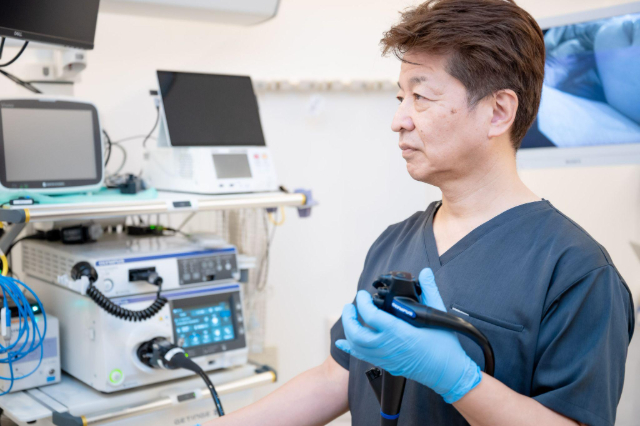 熟練の「消化器内視鏡専門医」が対応